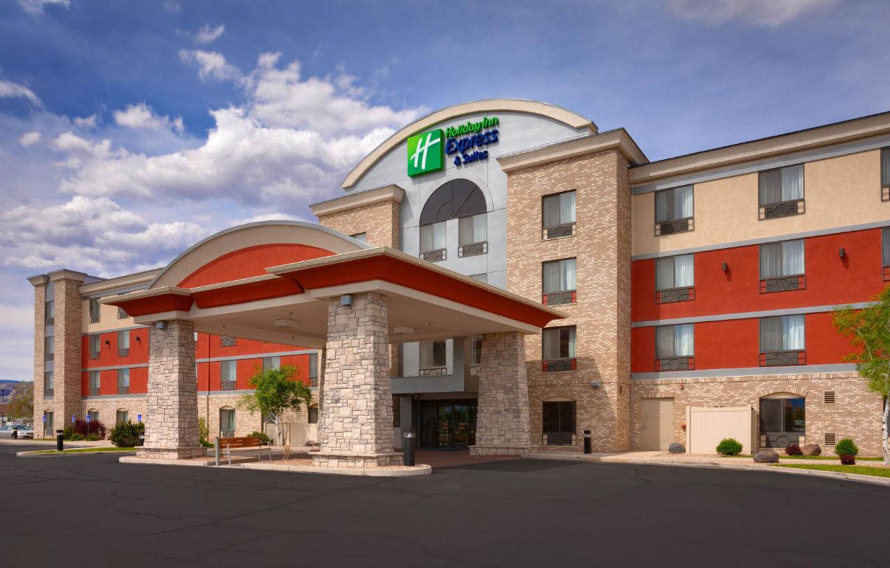Holiday Inn Express Hotel & Suites Grand Junction By Ihg Exterior foto