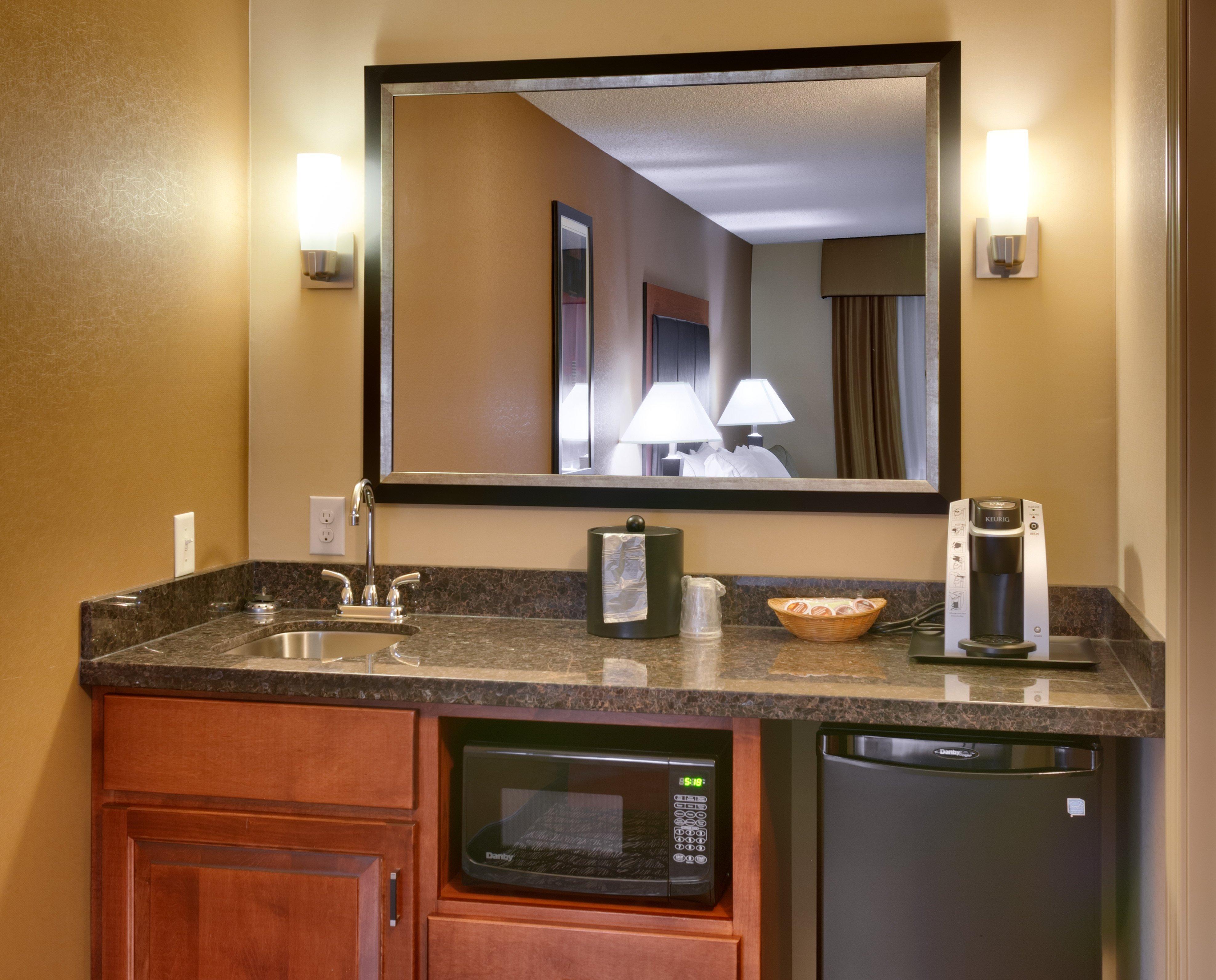 Holiday Inn Express Hotel & Suites Grand Junction By Ihg Exterior foto