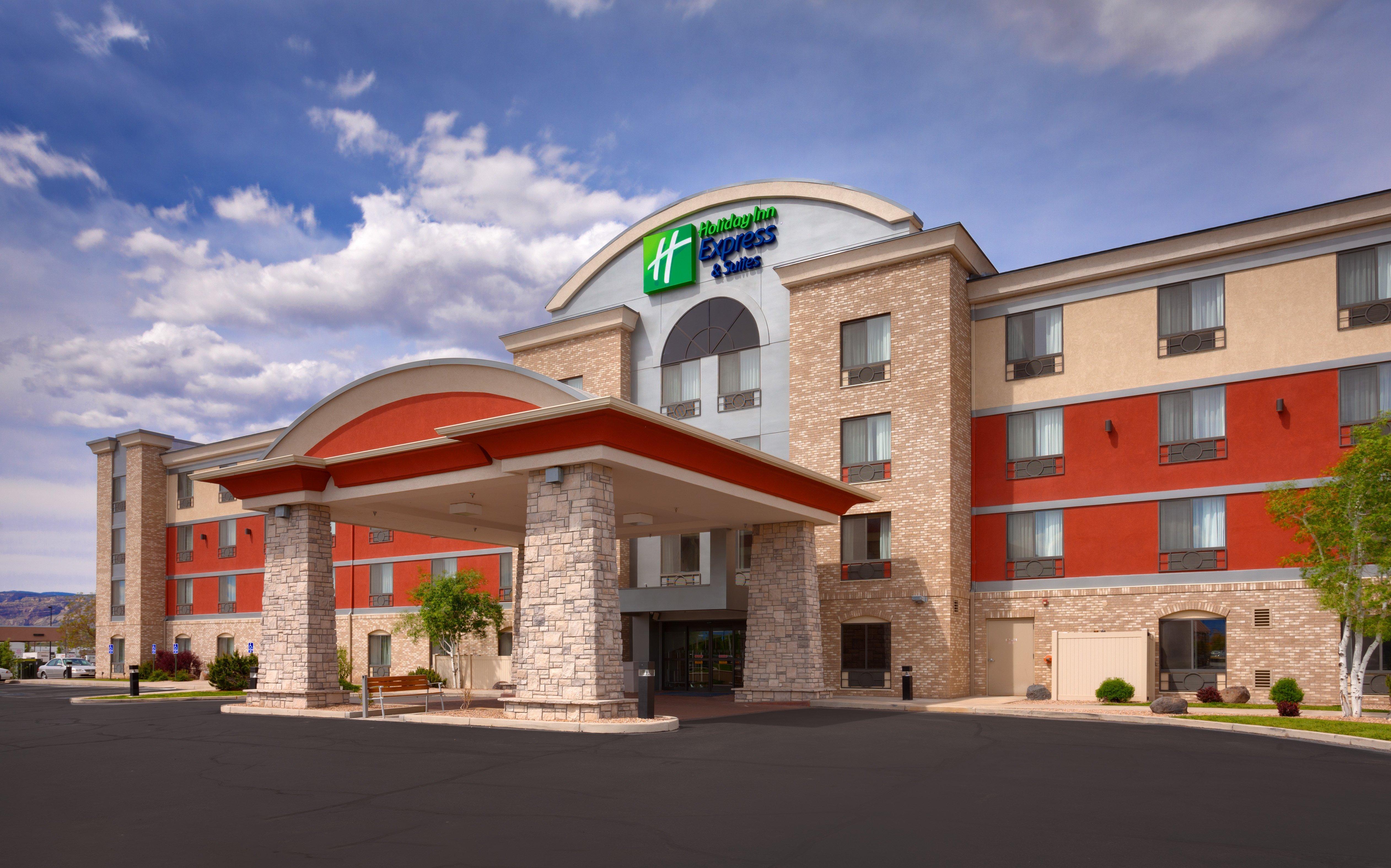 Holiday Inn Express Hotel & Suites Grand Junction By Ihg Exterior foto
